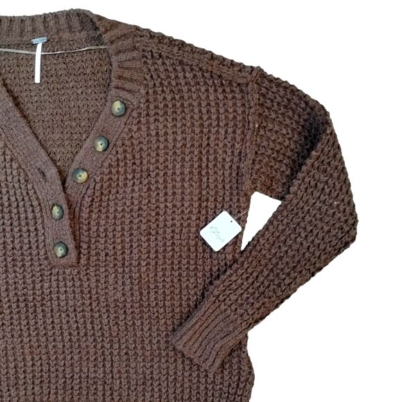 Free People Oversized Whistle Thermal Henley Sweater Brown - Picture 11 of 13